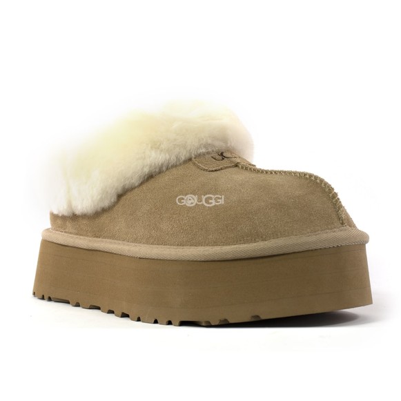 UGG Mate Revival Sand